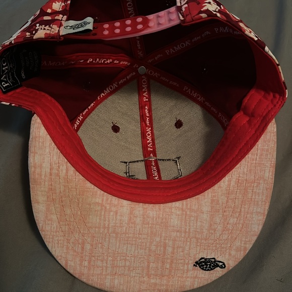 Red Flower SnapBack Hat. Pamoa - Picture 3 of 3